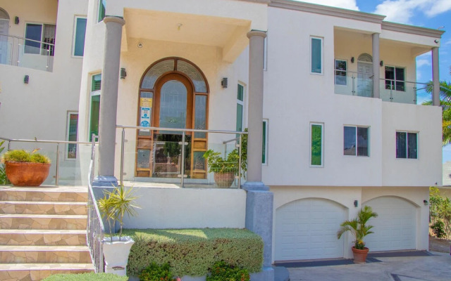 Crystal Jamaica Villa