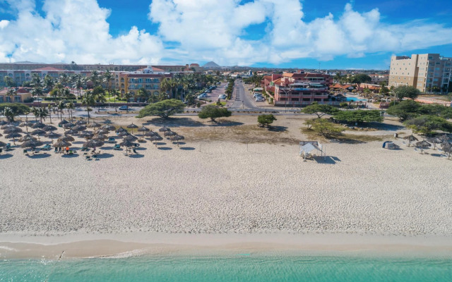 Eagle Aruba Resort