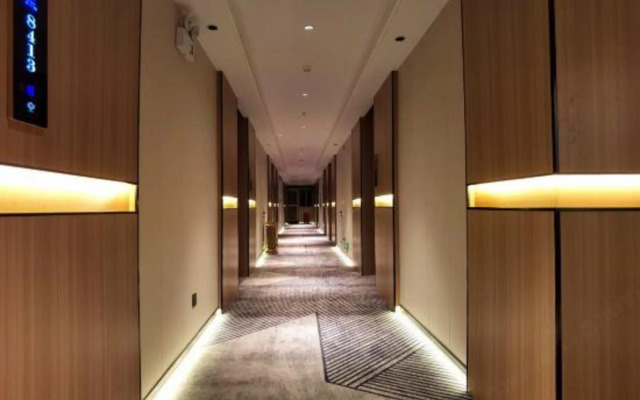 Jieyang Victoria Holiday Business Hotel