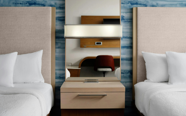 Courtyard by Marriott Erie Bayfront