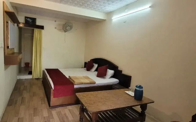 Hotel Shivay