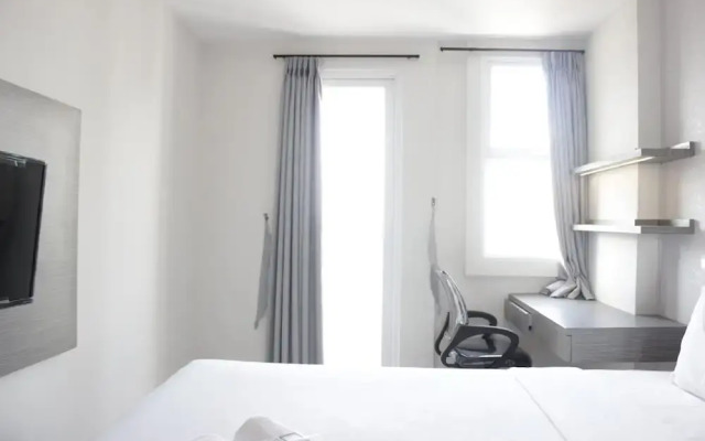 Simply 2BR without Living Room Apartment at Parahyangan Residence