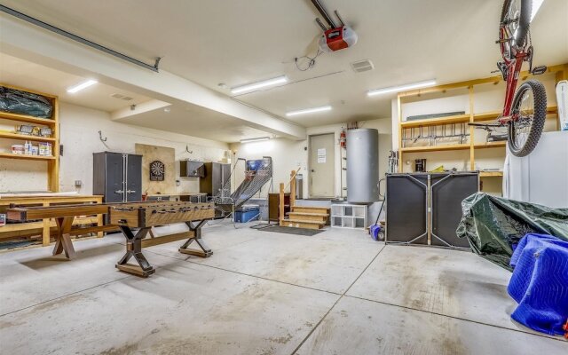 Snowy River 4 Bedroom Home by RedAwning