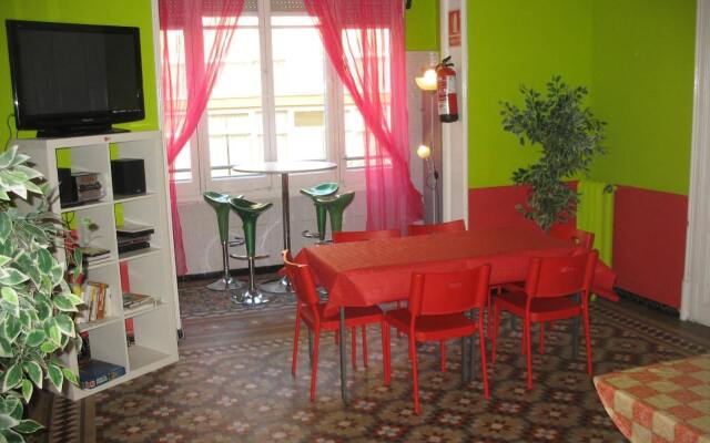Rooms4rent Bcn Apartments