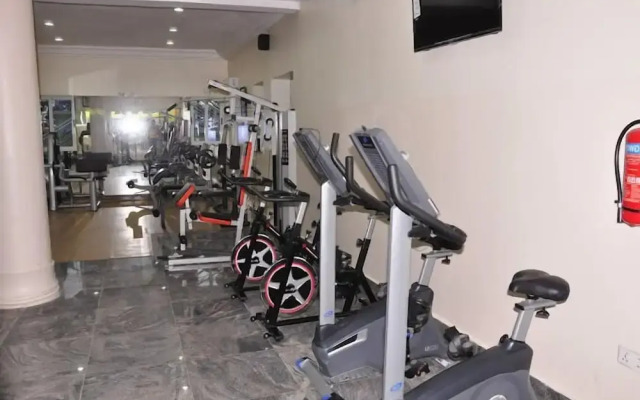 Aaliyah Royale Hotel