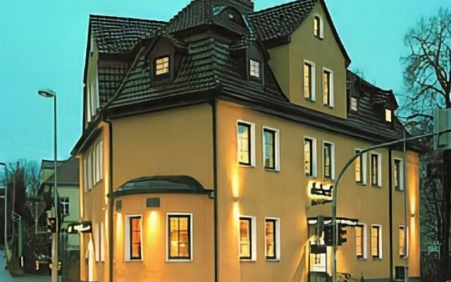 Deckerts Hotel & Restaurant