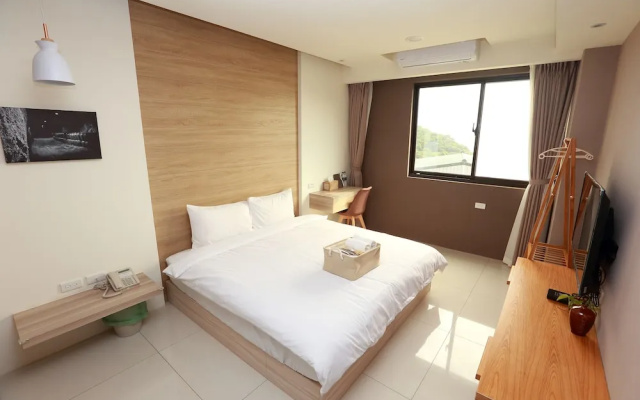 Mayu Hotel