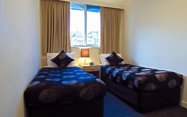 Park Squire Motor Inn and Serviced Apartments – Guest Rooms – Melbourne