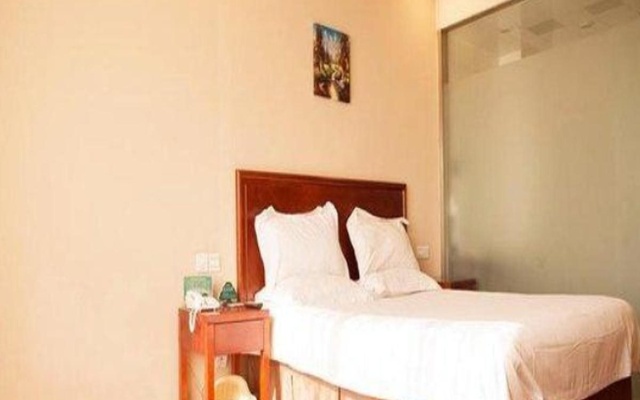 GreenTree Inn Heze Mudan Road Bus Terminal Station Express Hotel – Guest Rooms – Heze