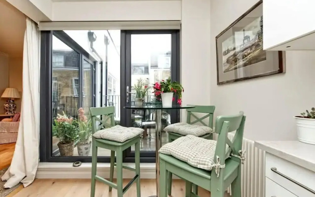 Gorgeous 4-bed House Near Museums & Hyde Park