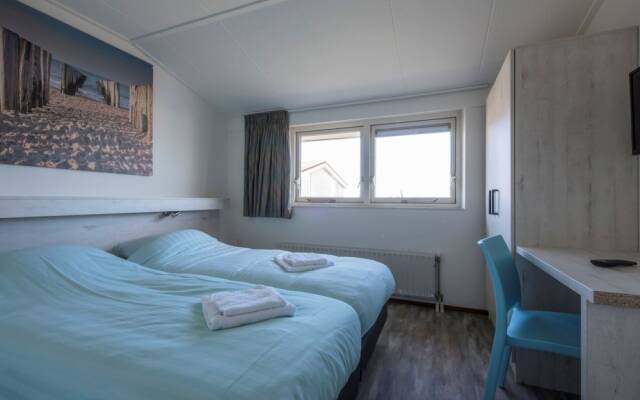Restyled Bungalow Near Beach