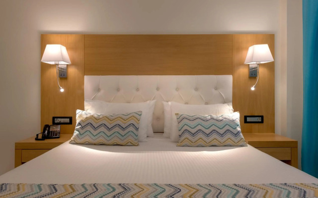 Oceanis Park Hotel