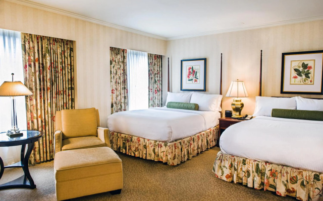 Mayflower Park Hotel