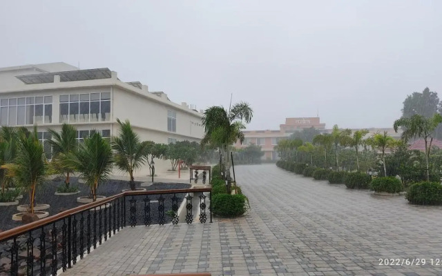 jüSTa Rudra Resort & Spa