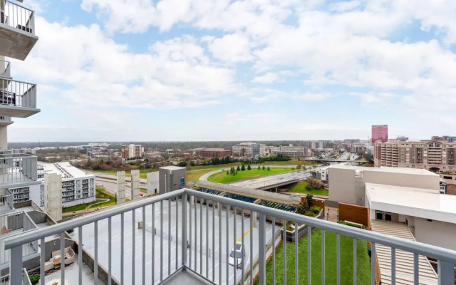 Uptown Fully Furnished Apartments