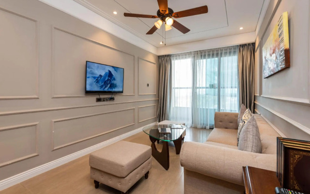 Neo Classic Condo