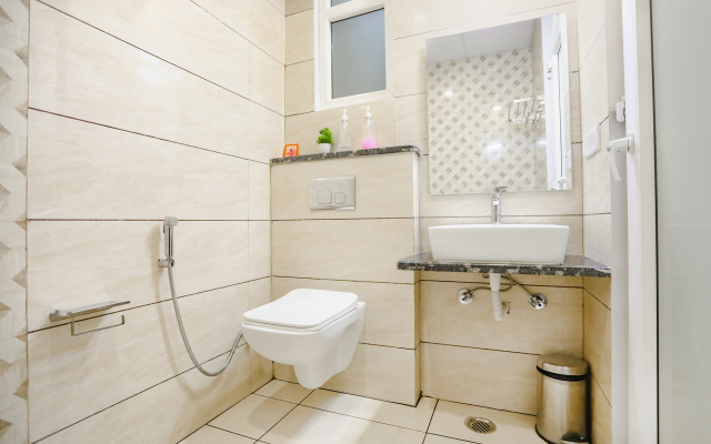 FabHotel Indirapuram by SBG Near Sec 62 Noida