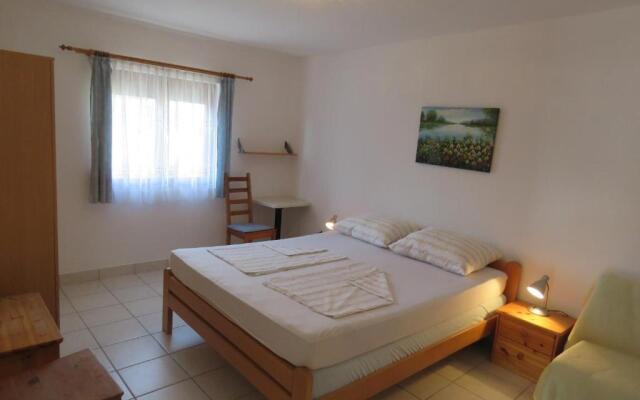 Gogo Apartmani br.6