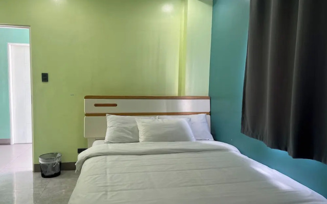 Qingqing Hotel Pasay Manila near MOA