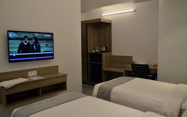 Priyo Nibash Stylish Residential Hotel