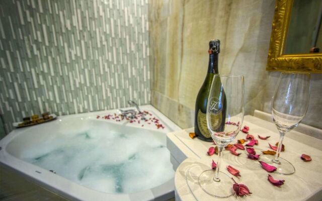 Lot Boutique Hotel