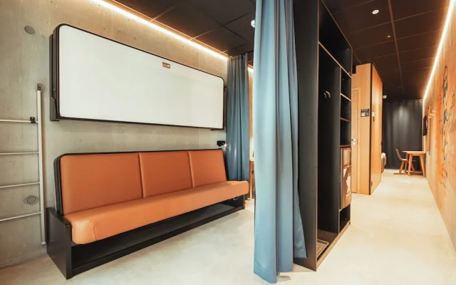 Time Hotel
