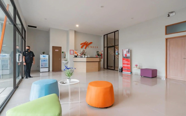 RedDoorz Plus @ Karapitan Street