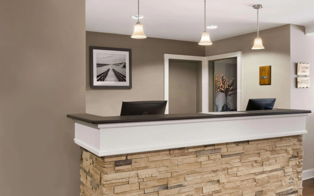 Travelodge Suites by Wyndham Saint John - фото 2