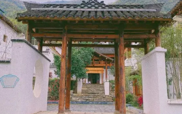 Muguang Garden Hostel