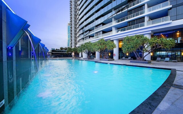 2Bed Spa - Circle on Cavill - Wow Stay