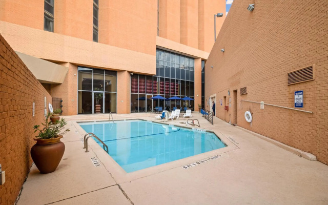 Crowne Plaza Houston Med Ctr-Galleria Area by IHG