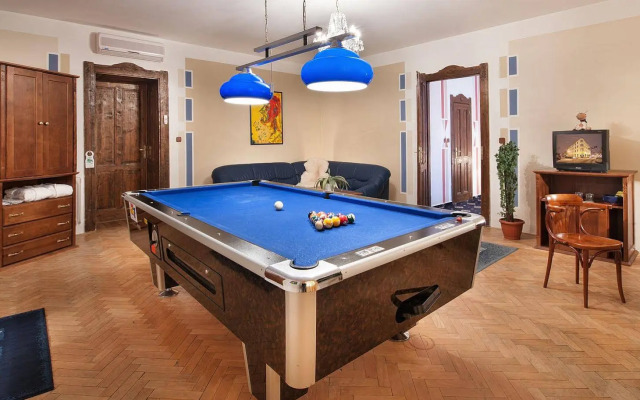 Brioni Suites
