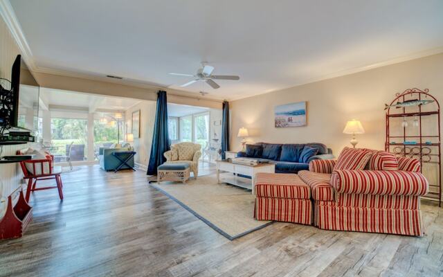 Woodbine Villas 51 by Vtrips