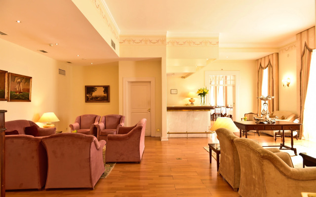 Pousada Palácio de Queluz – Historic Hotel