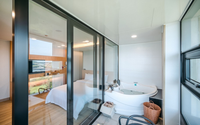 Seasaide View Pension 2