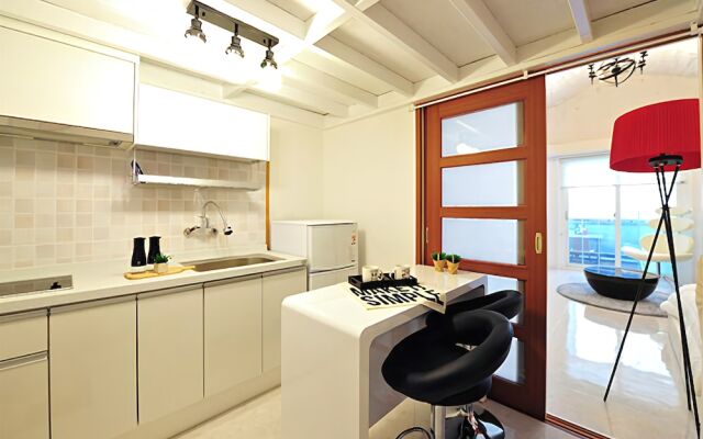 Sea Road Pension