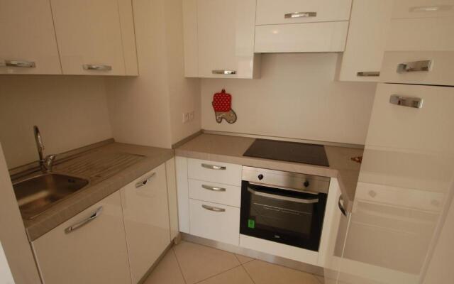Appartement Menton, 2 pièces, 4 personnes - FR-1-196-200