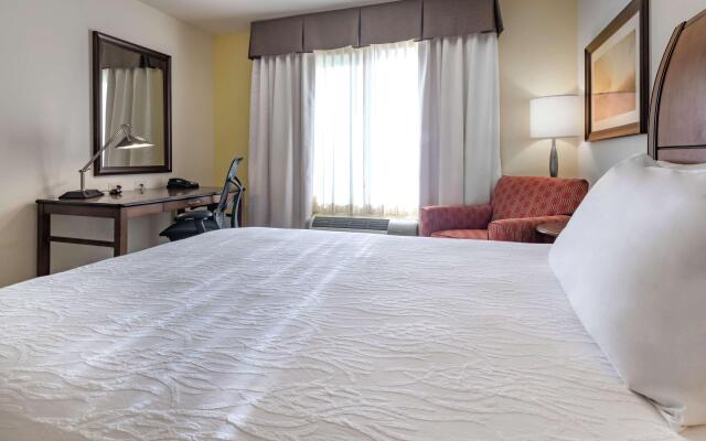 Hilton Garden Inn Devens Common