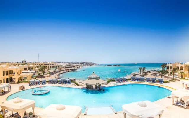 Sunny Days Resort Spa  Aqua Park