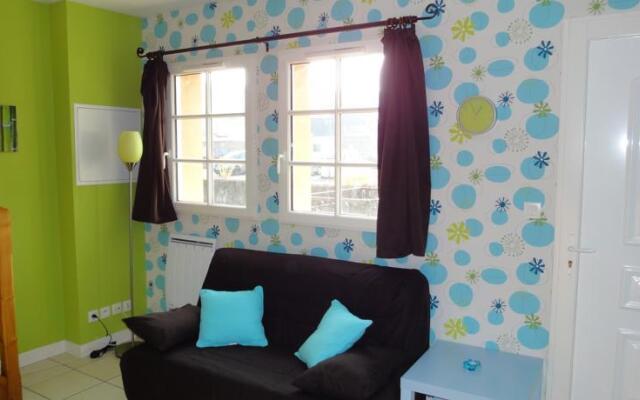 Duplex Lola