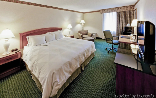 Radisson Hotel Rochester Airport