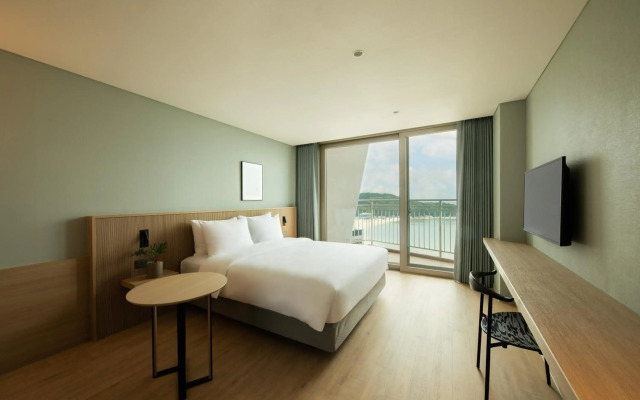 The Weekand Resort