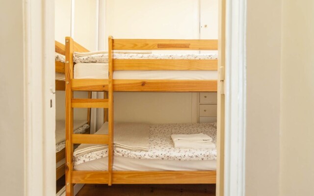 'white House' Apartment- Alfama