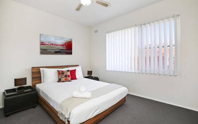 Le Sands Apartments