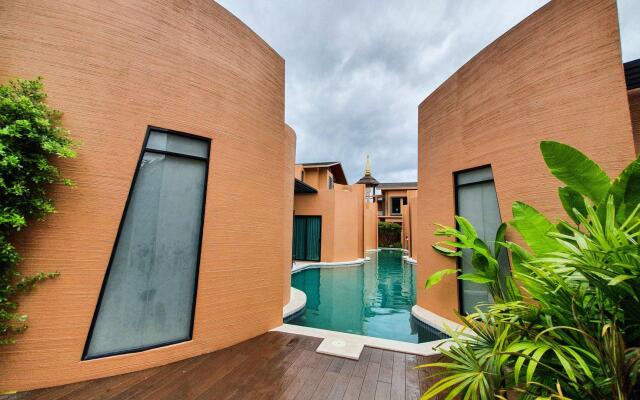 Rachabhura Hotel