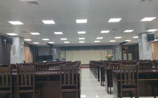 Echarm Hotel Zhaoyang Culture Palace(Dossen)