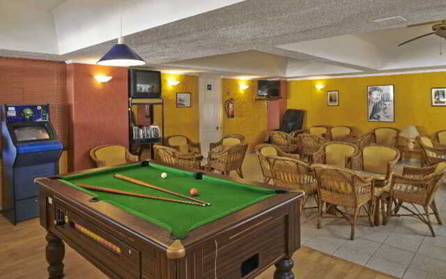 Apartamentos Turisticos Ourasol