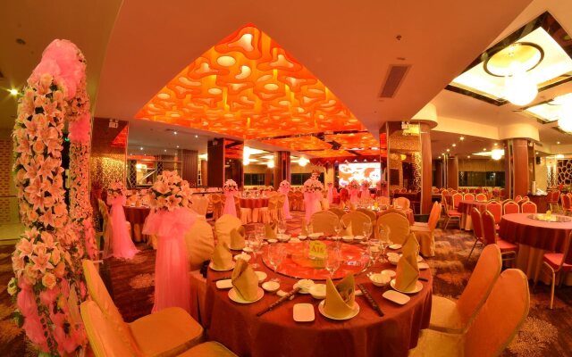 Huangma Holiday Hotel