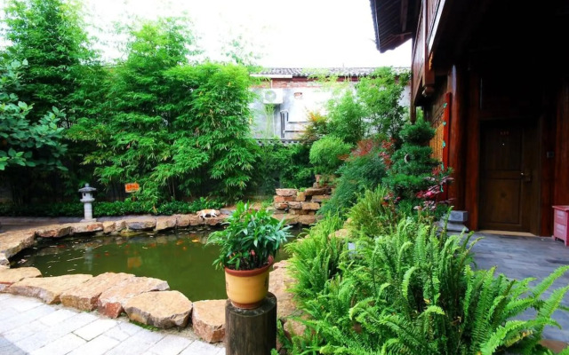 Lijiang Golden Path Hospitality