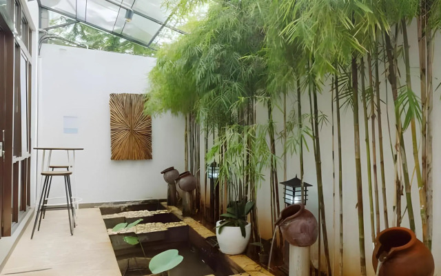 Urbanest Inn House Slipi